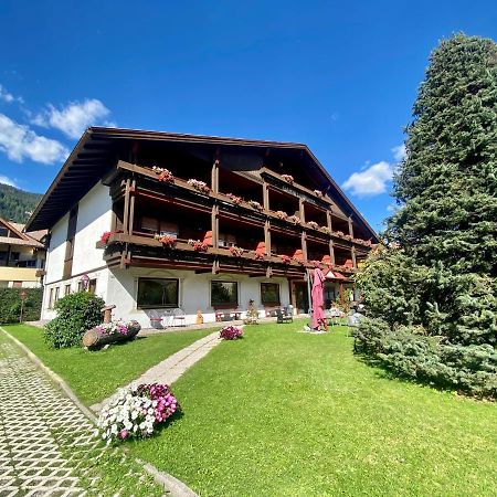 Hotel Garni Living San Candido Eksteriør bilde